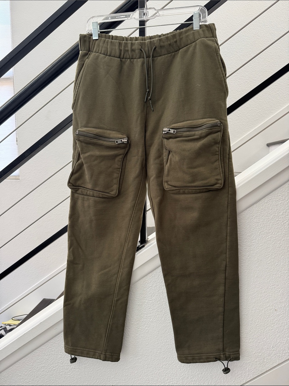 Forever 21 Olive Cargo Sweatpants/Joggers with Zip Pockets